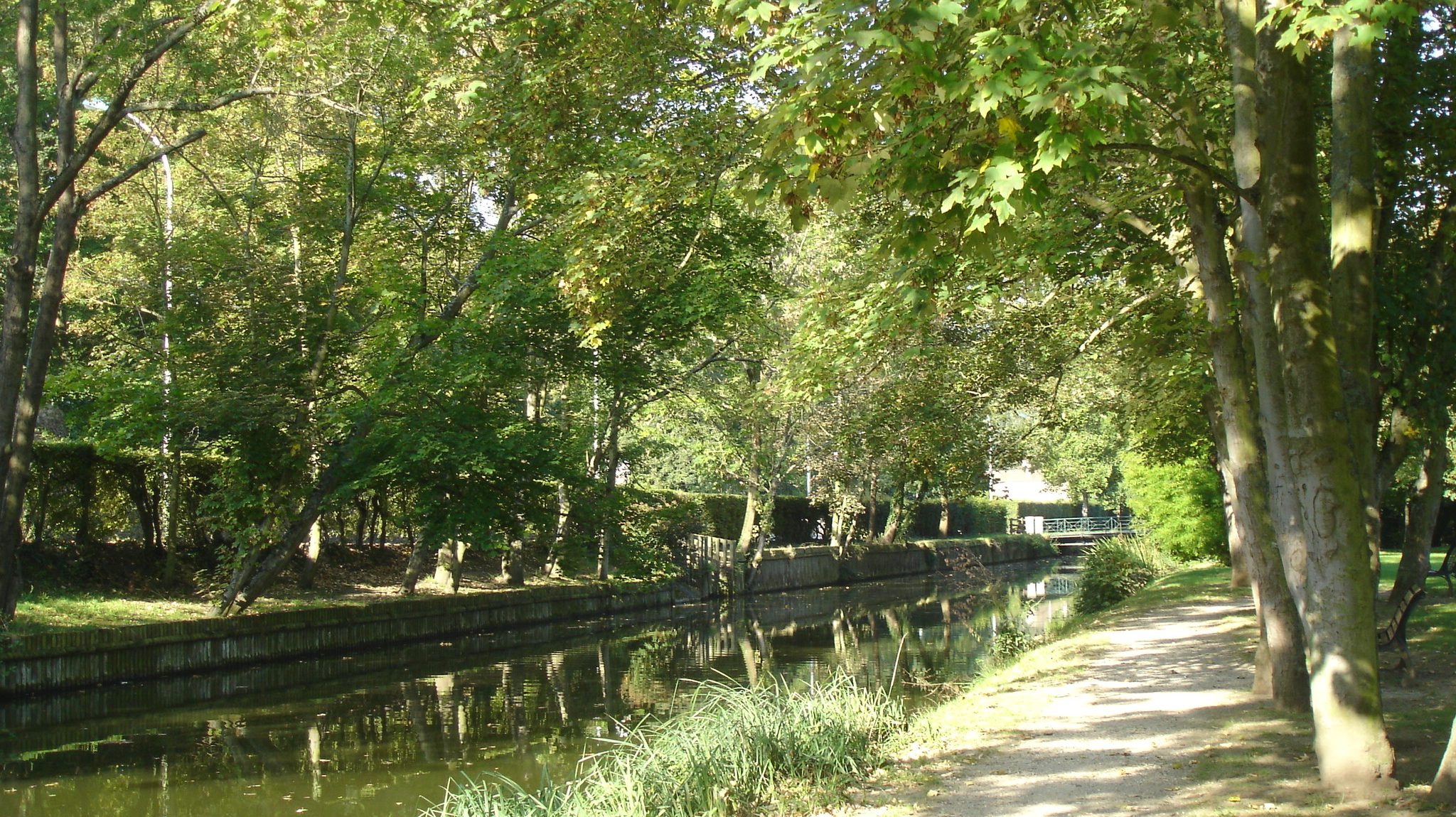 La Bièvre dans le jardin Oberkampf